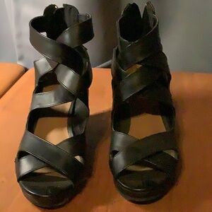 Jore Black 2inch wedge